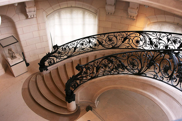 art-nouveu-movimentos-artisticos-do-passado-e-como-influenciam-o-design-grafico-bruno-kons